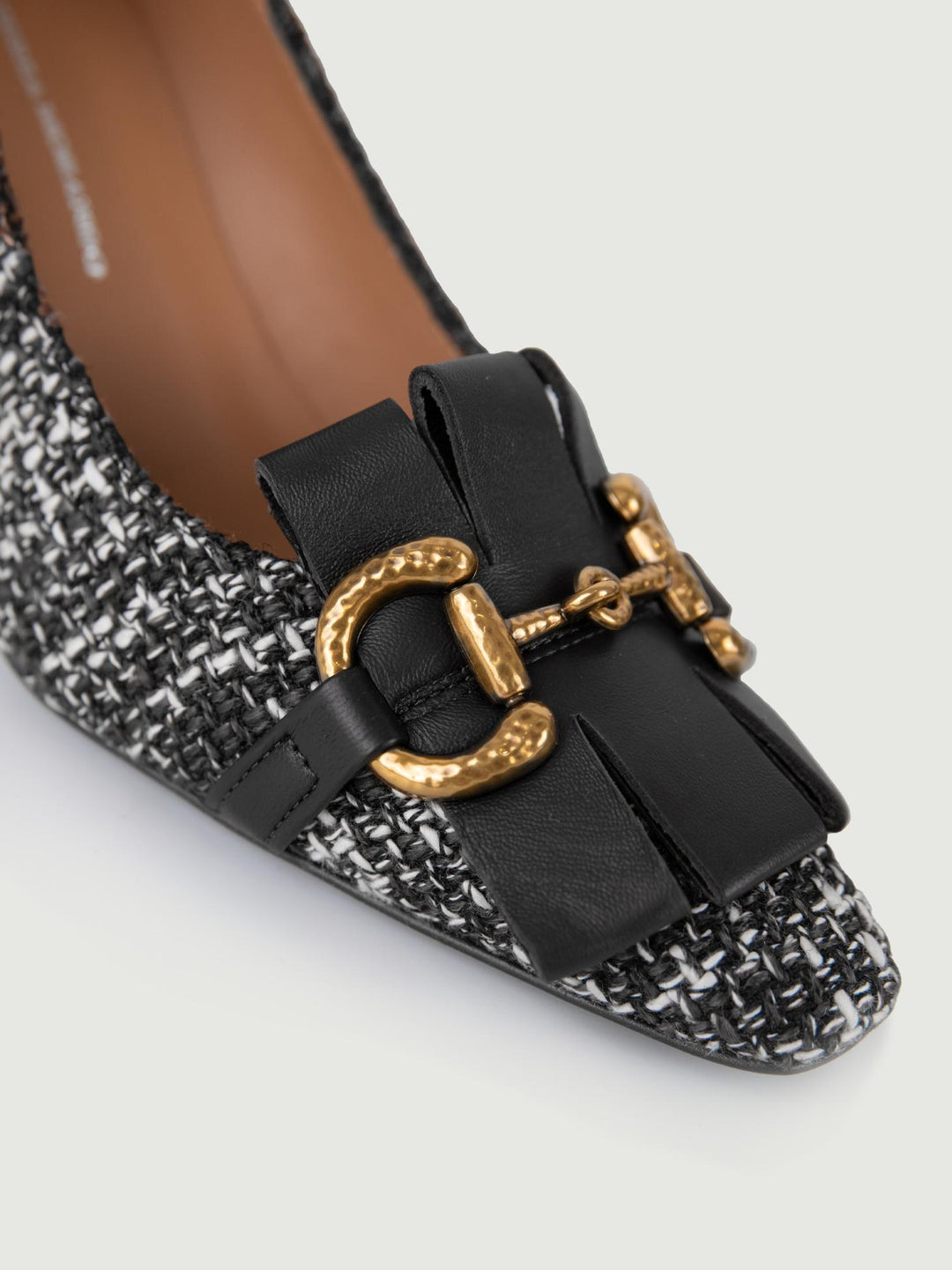 DÉCOLLETÉ' IN TWEED NERO CON MORSETTO