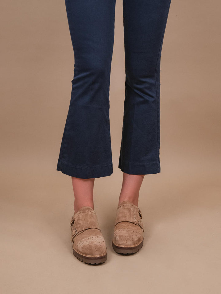 DOPPIA FIBBIA  TRAFORATA  IN CAMOSCIO BEIGE