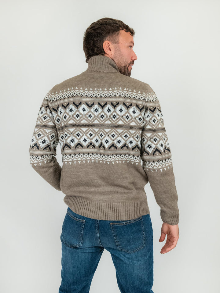 Dolcevita grigio con fantasia geometrica