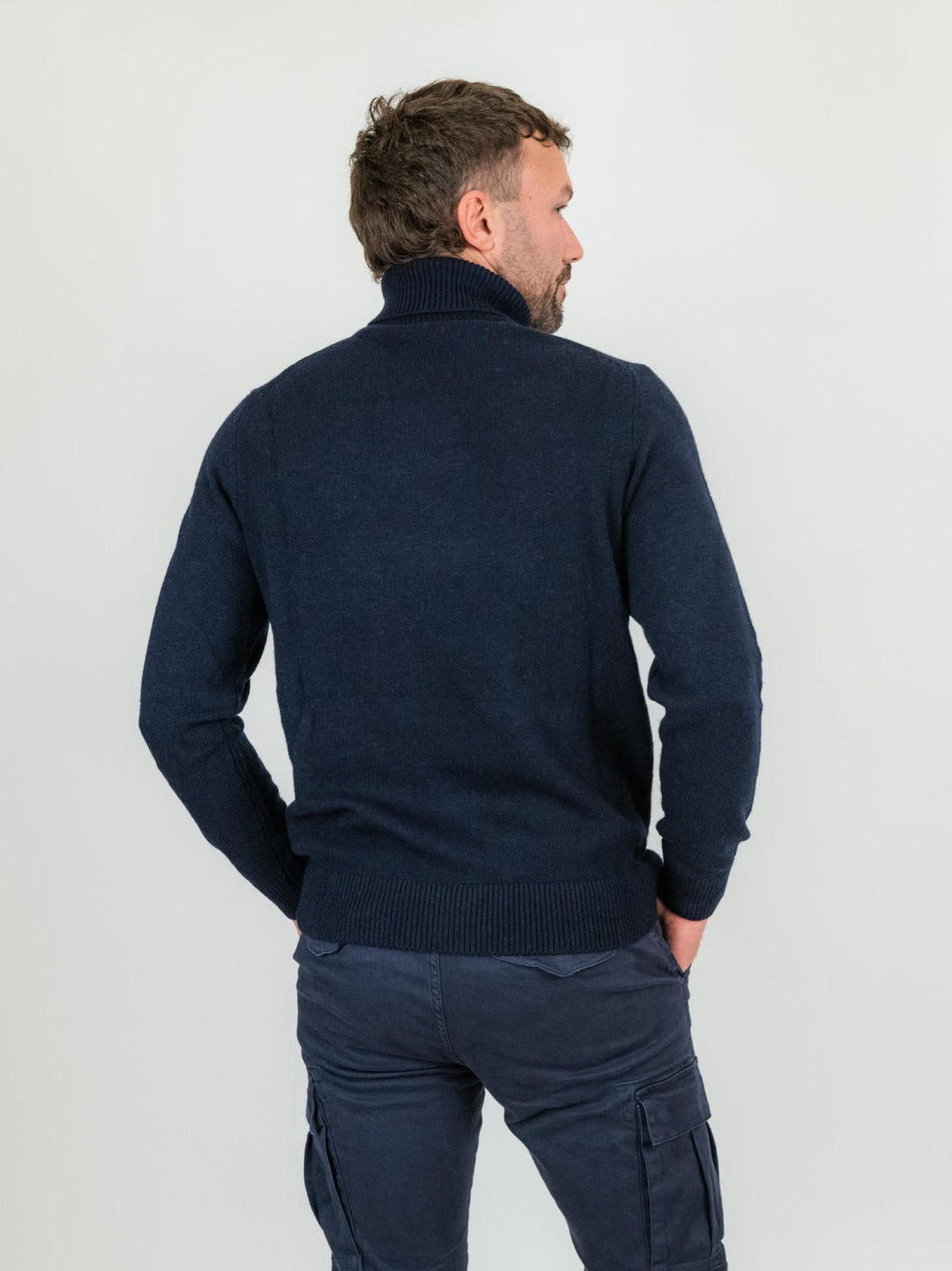 Dolcevita in lana e cashmere blu navy
