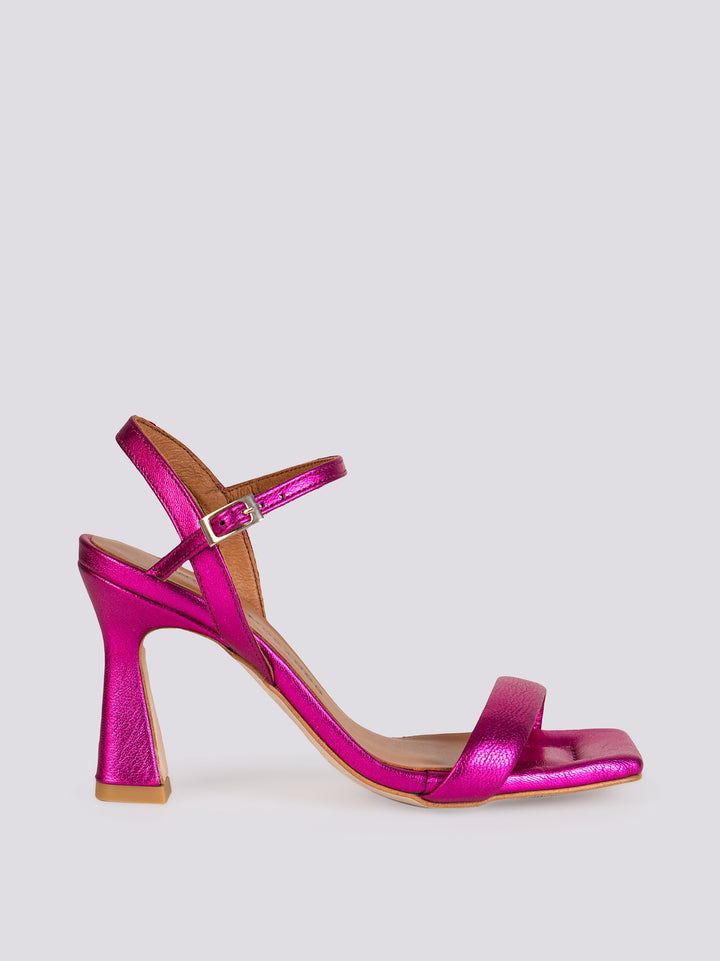 SANDALO LAMINATO CON TACCO E PUNTA SQUADRATA 22124/SATINATO FUCSIA ANDREA MORANDO 