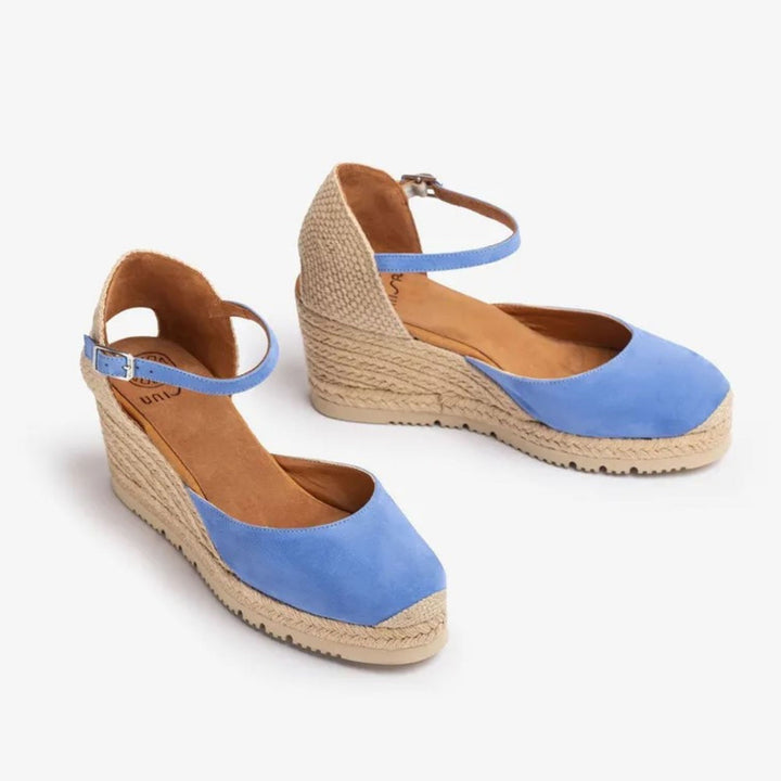 Sandali espadrillas con zeppa e laccetto color ciano