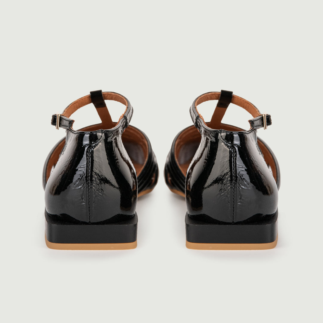BALLERINE IN VERNICE NERA CON LACCETTO A T 24001/530B NERO ANDREA MORANDO 