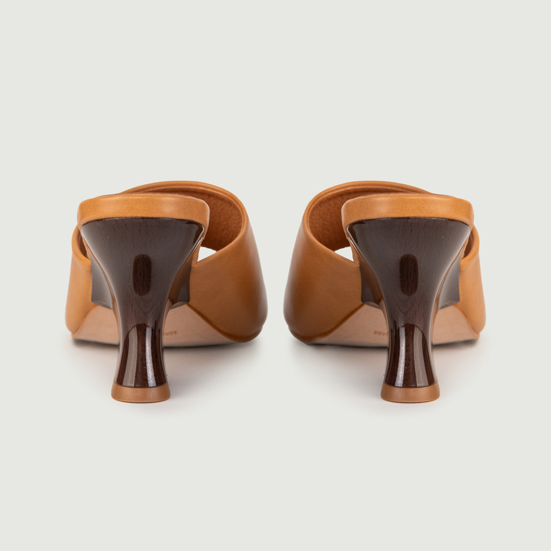 SABOT CON MAXI FASCIA IN PELLE CARAMELLO 24074/750H CAMMELLO ANDREA MORANDO 
