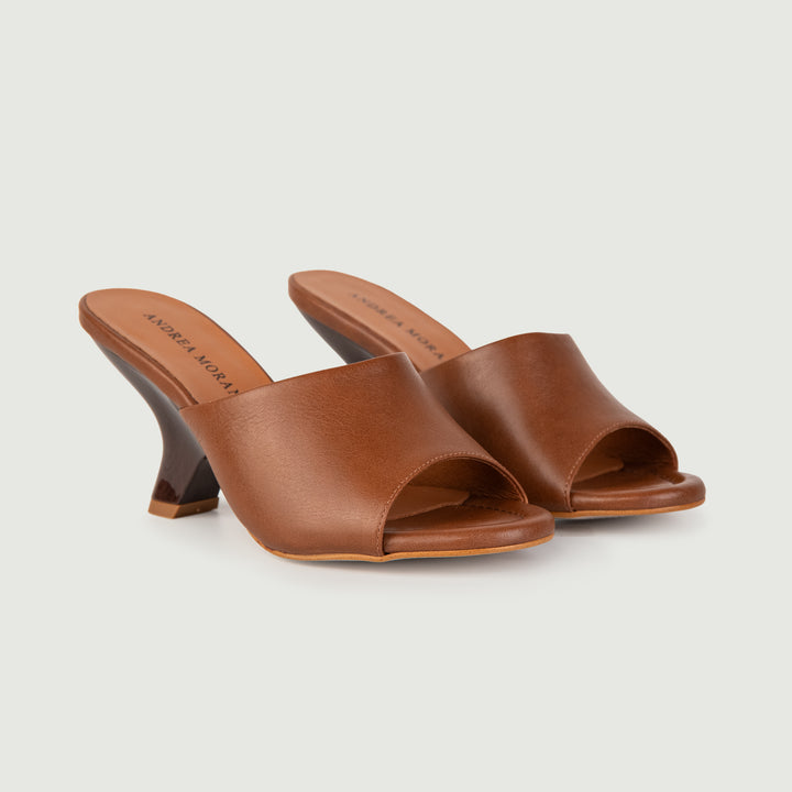 SABOT CON MAXI FASCIA IN PELLE MARRONE 24074/750H MARRONE ANDREA MORANDO 