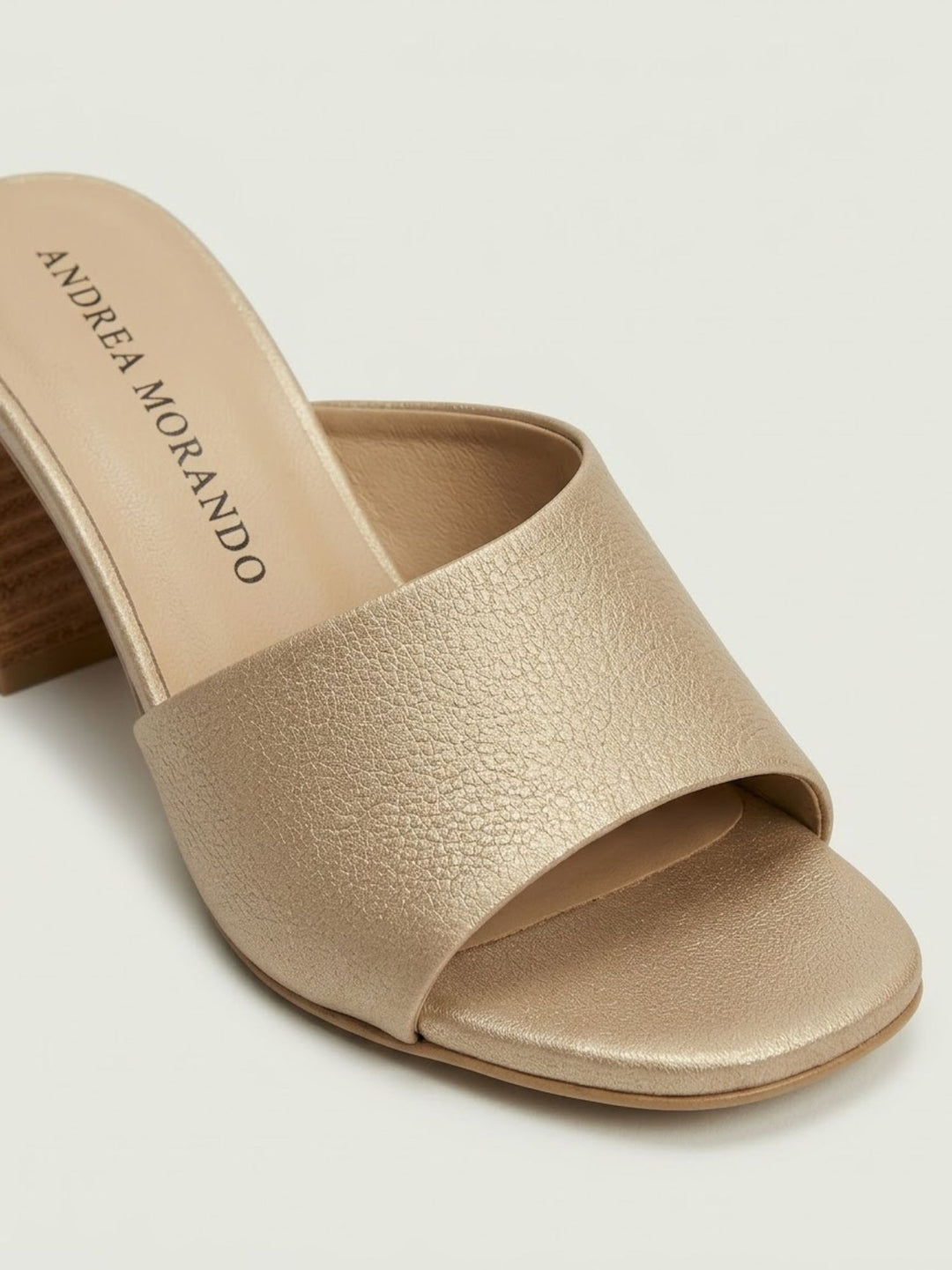 Sandalo mule in pelle beige 26075 TAUPE ANDREA MORANDO 