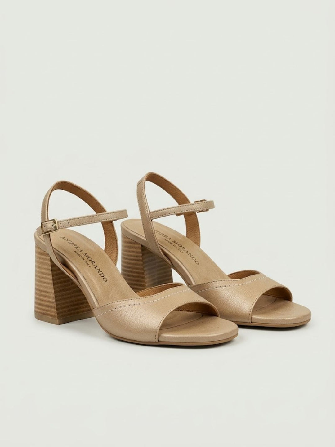 Sandalo con tacco a blocco in pelle beige 26078 TAUPE ANDREA MORANDO 