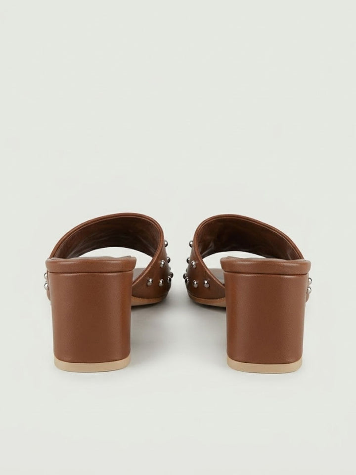 Sandalo mule borchiato in nappa cioccolato 2588 CHOCO ANDREA MORANDO 