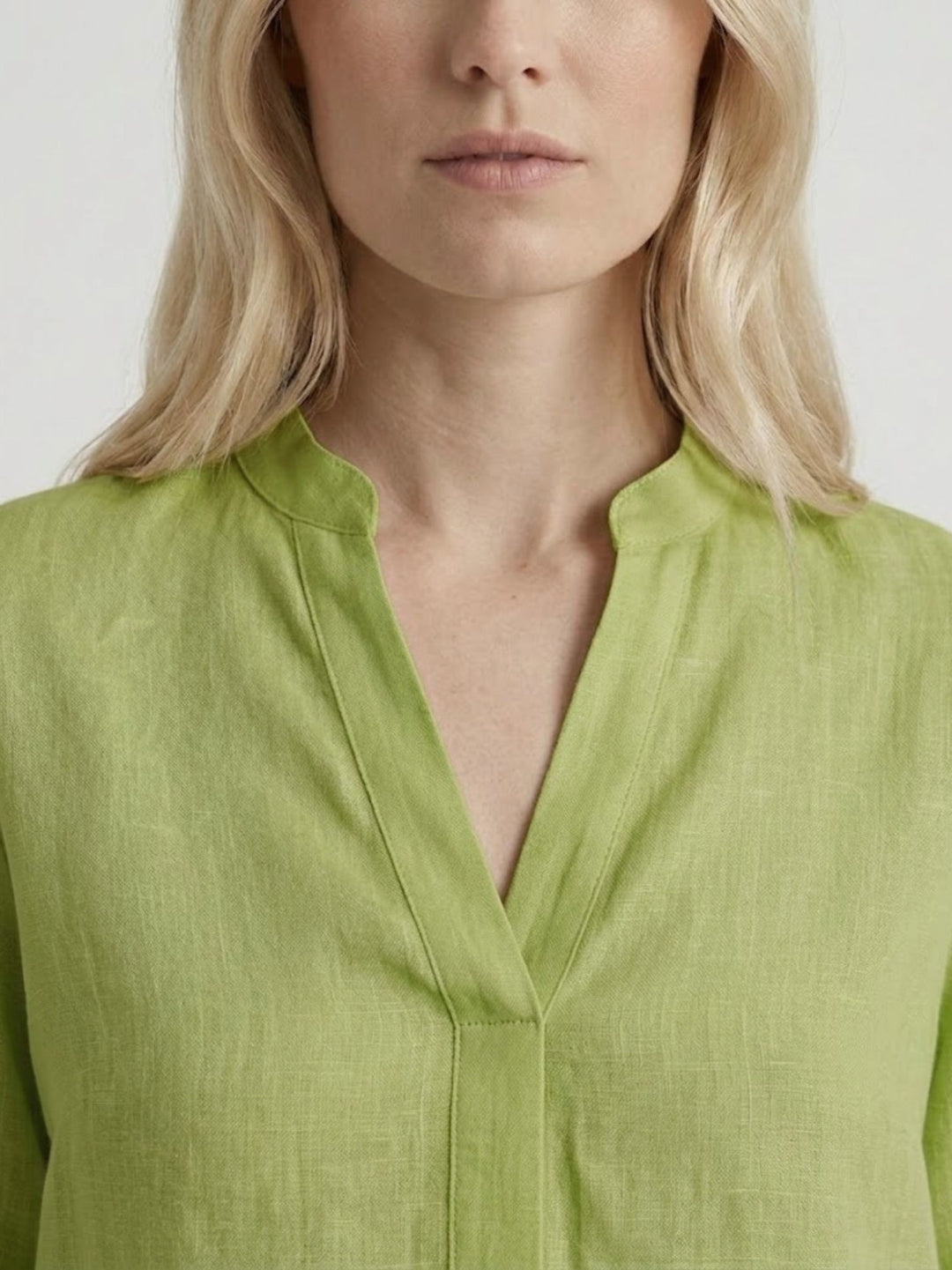 Camicia coreana in lino pistacchio 6CM0302 601 ANDREA MORANDO 