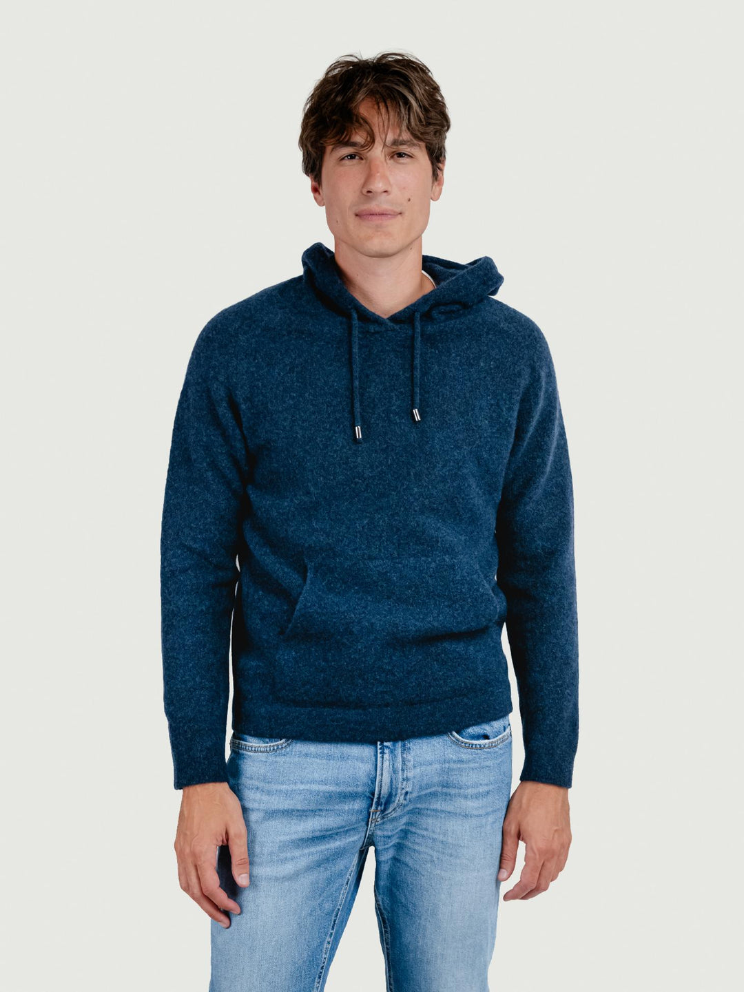 FELPA CON CAPPUCCIO IN LANA MERINO BLU NAVY