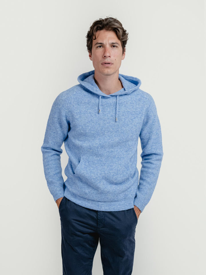 FELPA CON CAPPUCCIO IN LANA MERINO CARTA ZUCCHERO