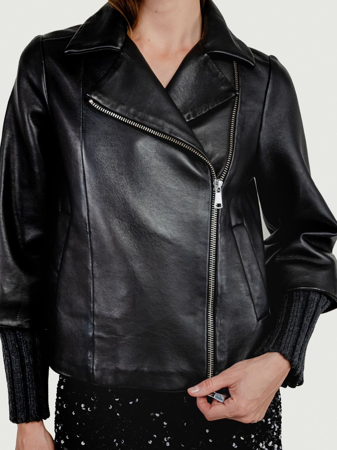 GIACCA GEMINI IN PELLE NERA CON MANICHE IN MAGLIA