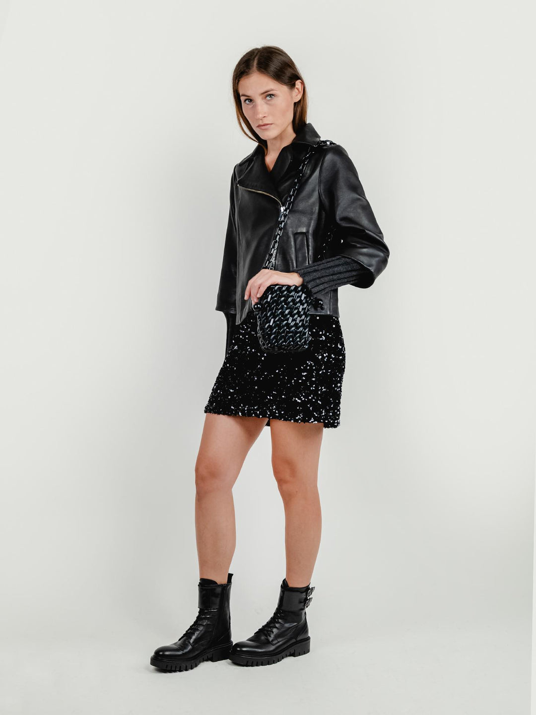 GIACCA GEMINI IN PELLE NERA CON MANICHE IN MAGLIA