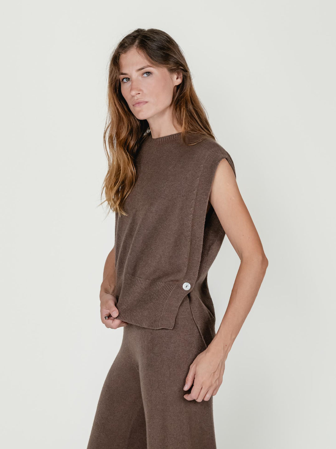 GILET APERTO TABACCO