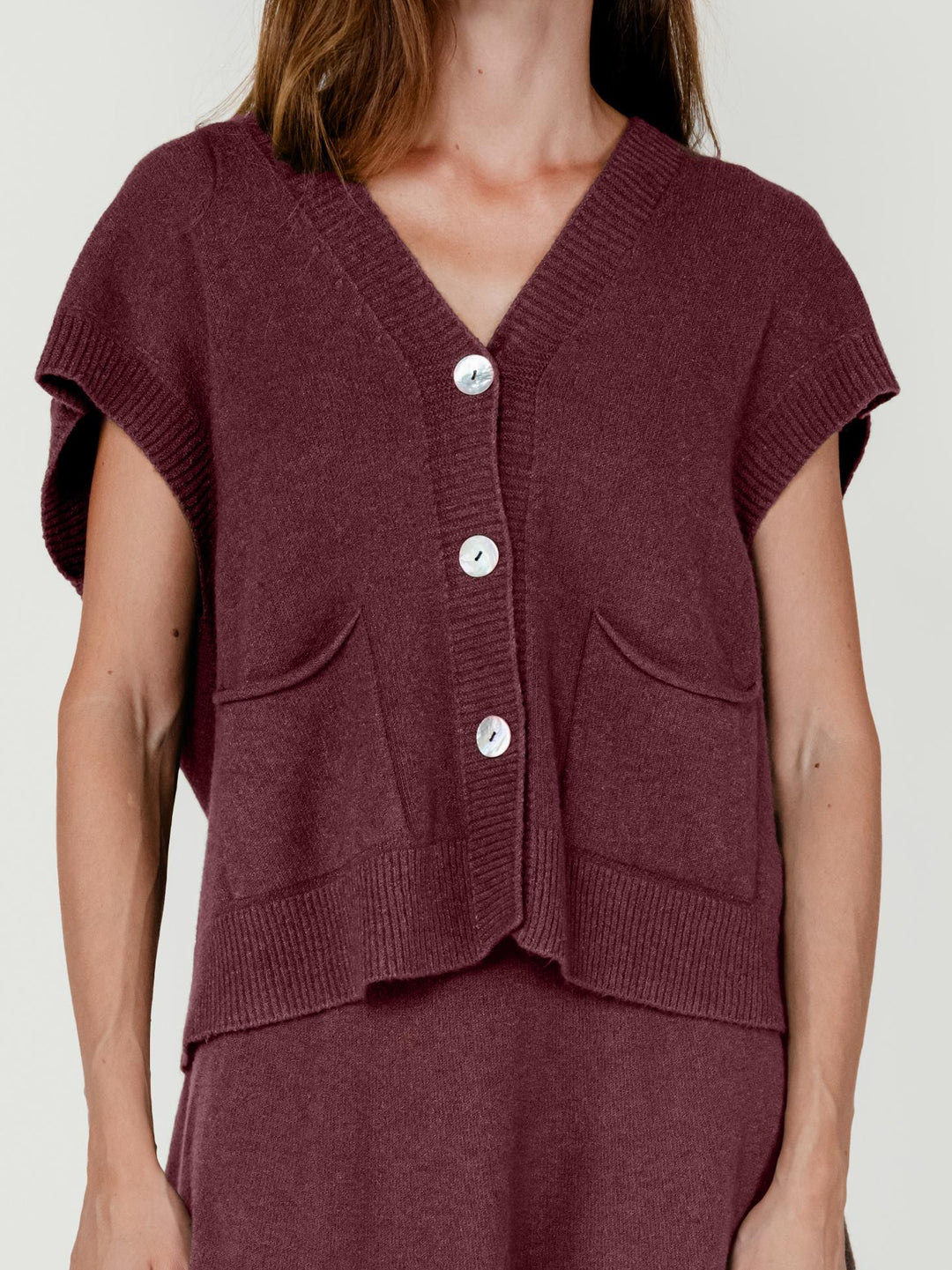 GILET CON BOTTONI BORDEAUX