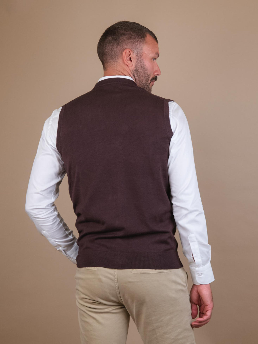 GILET CON BOTTONI MARRONE