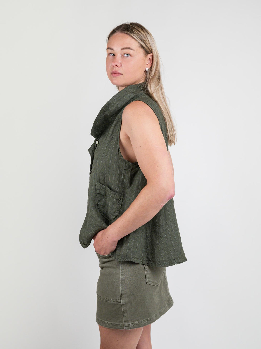 GILET IN LINO GESSATO VERDE
