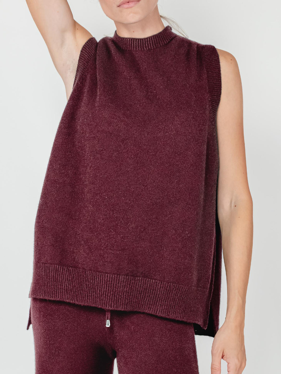 GILET LUNGO IN MAGLIA BORDEAUX