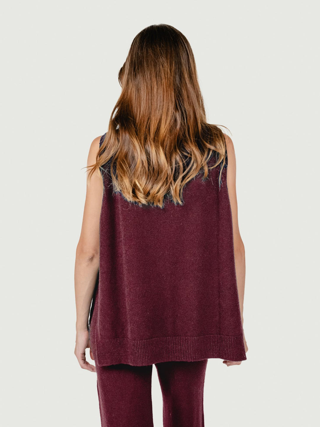 GILET LUNGO IN MAGLIA BORDEAUX