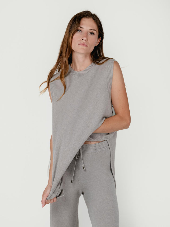 GILET LUNGO IN MAGLIA TORTORA