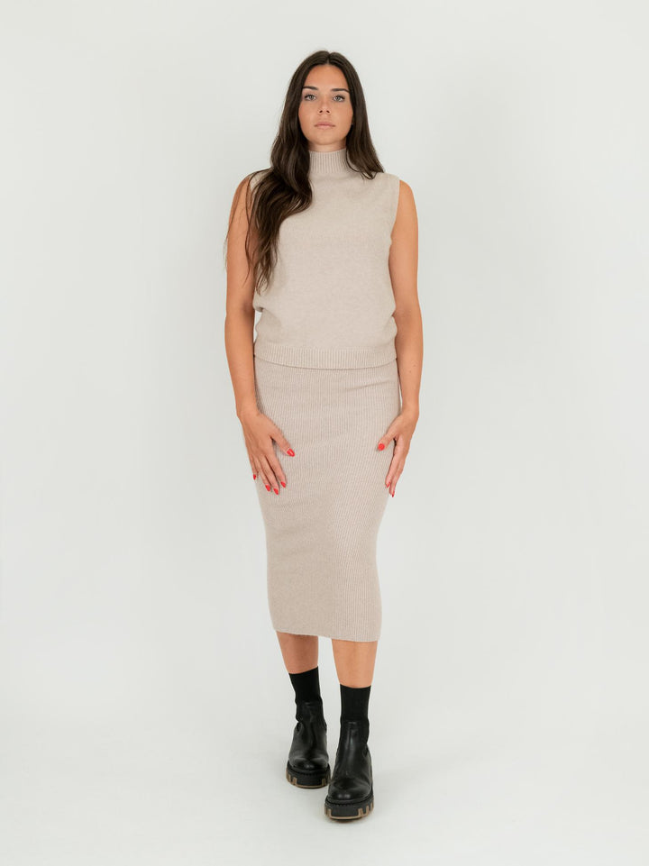 GONNA MIDI A TUBINO IN MAGLIA BEIGE