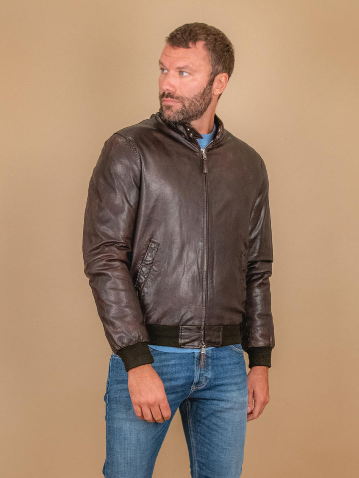 Giubbotto in pelle marrone con imbottitura RU44