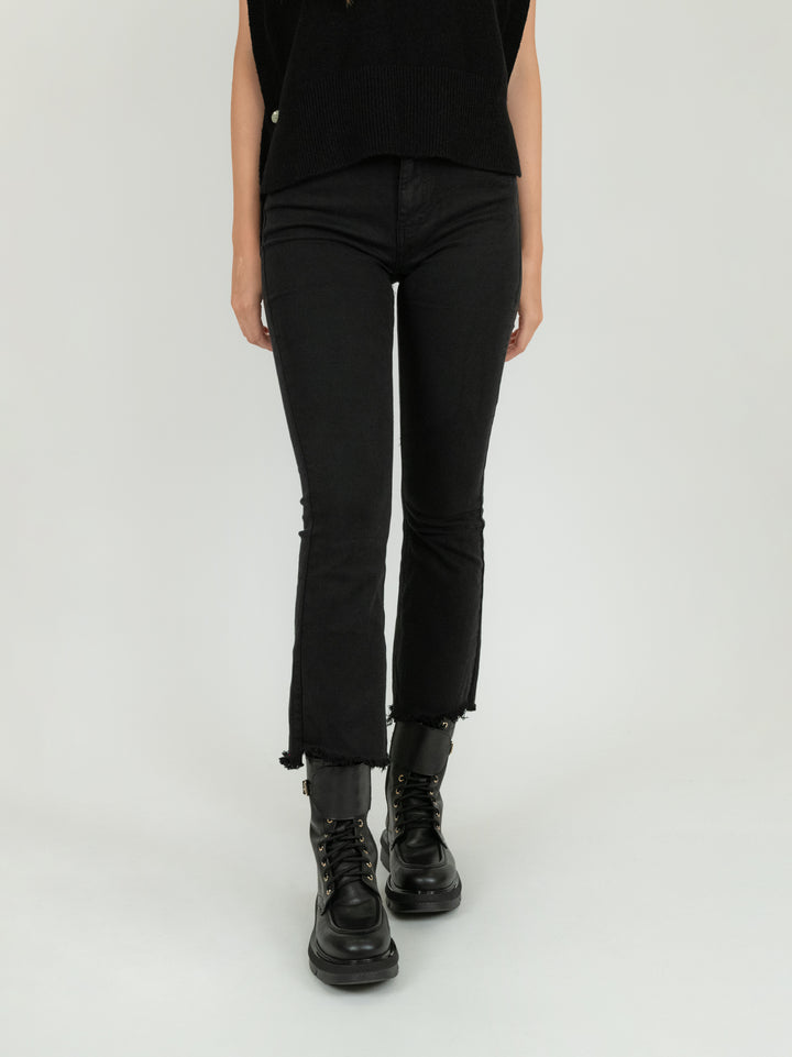 PANTALONE 5 TASCHE SFRANGIATO NERO 6826/26 NERO ANDREA MORANDO 