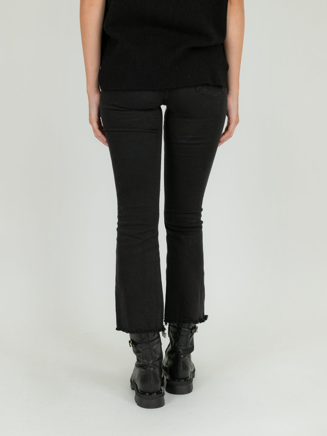 PANTALONE 5 TASCHE SFRANGIATO NERO 6826/26 NERO ANDREA MORANDO 