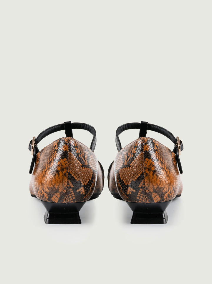 BALLERINA IN PELLE STAMPA PITONE  CON CINTURINO 5526 CUOIO LODI 