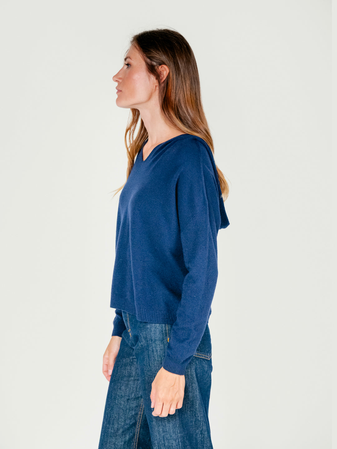 MAGLIA CON CAPPUCCIO BLU 022004 0115 BIMOR 