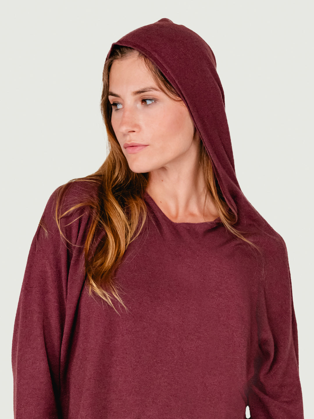 MAGLIA CON CAPPUCCIO BORDEAUX 022004 2200 BIMOR 