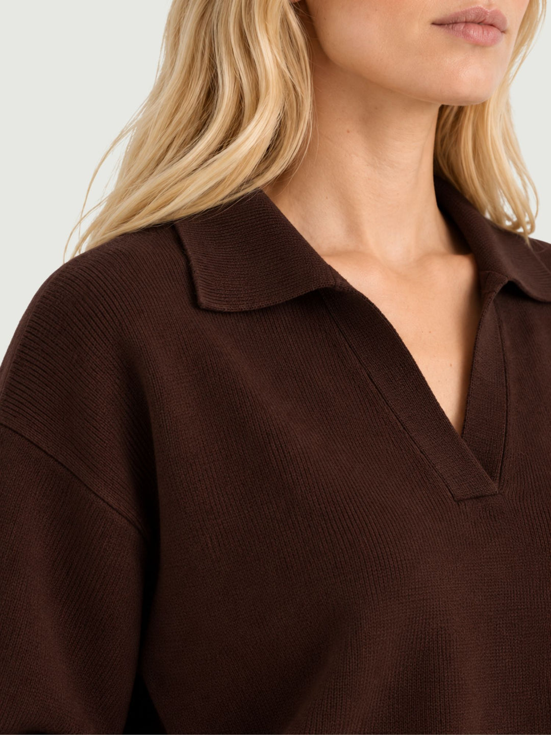 Maglia Maya con collo polo in cashmere testa di moro MAYA DARK BROWN ABSOLUT CASHMERE 