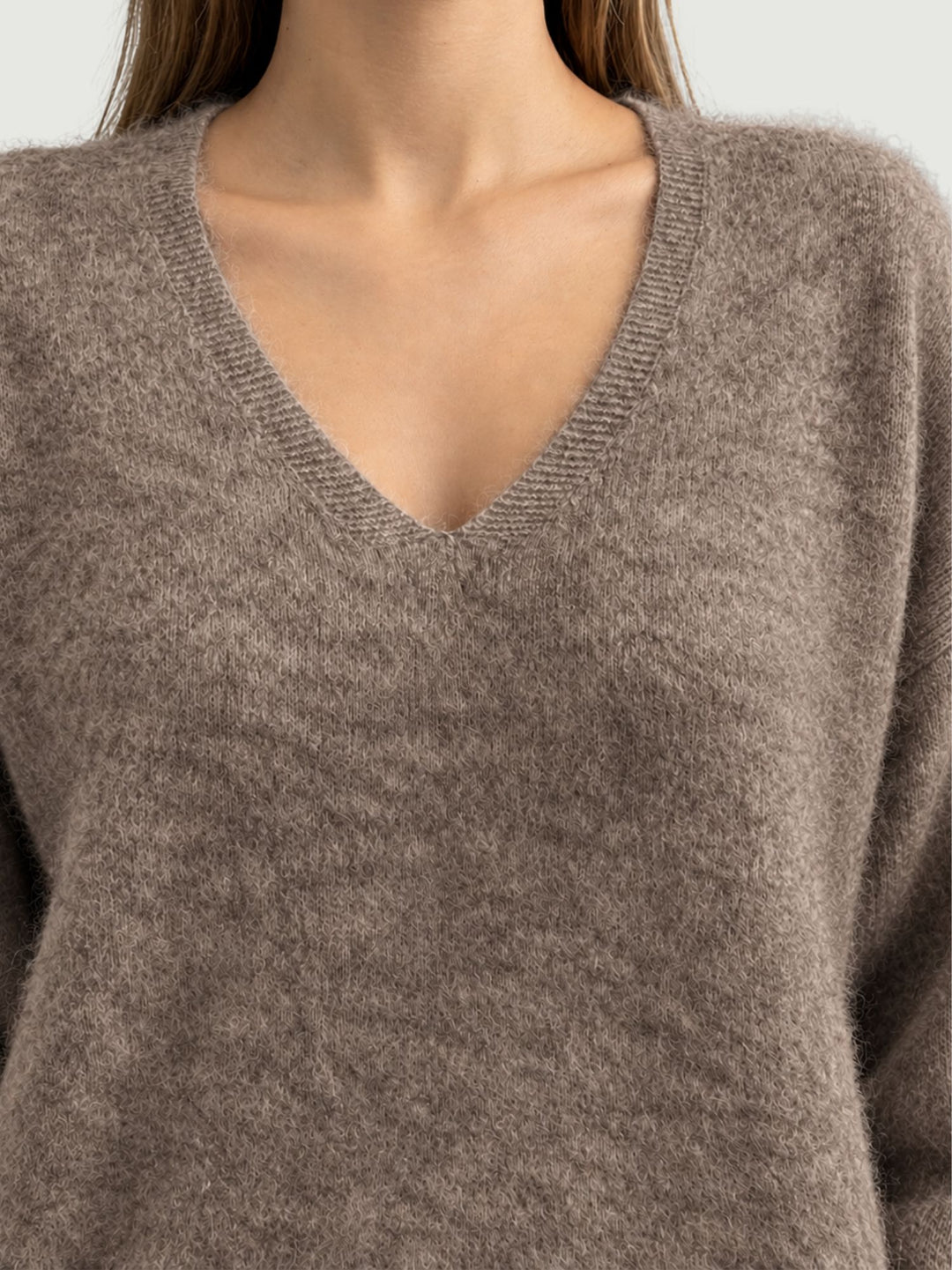 Maglia scollo a V in lana e cashmere tortora YH018 TORTORA ANDREA MORANDO 