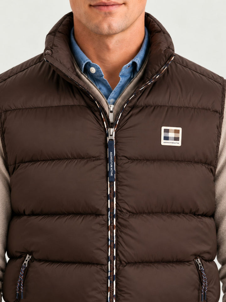 Gilet impermeabile con imbottitura cioccolato A006_JK003 CHOCOLATE AQUASCUTUM ACTIVE 