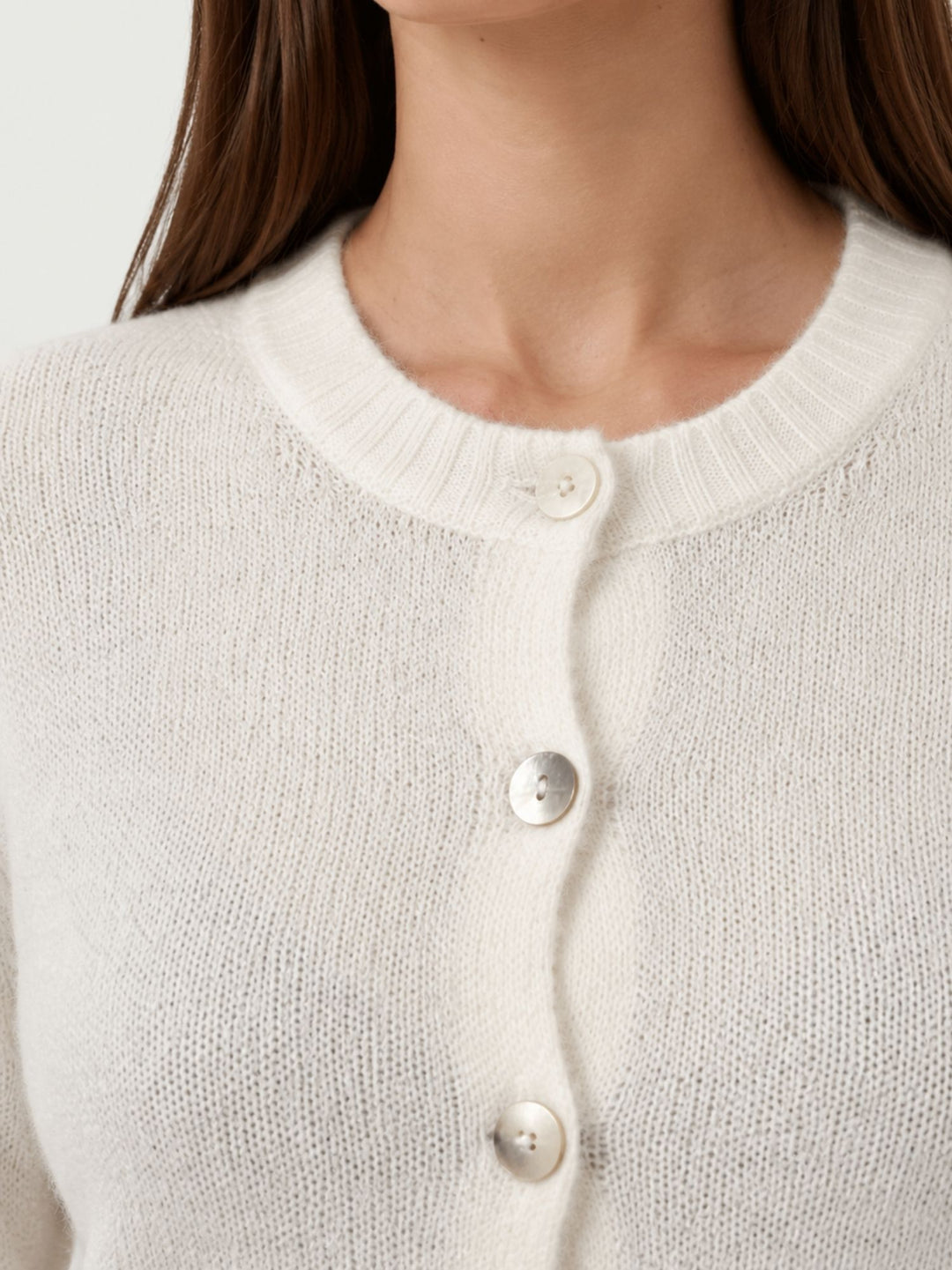 Cardigan Girocollo con Bottoni in Baby Alpaca Panna P0288.330 PANNA IDEA 