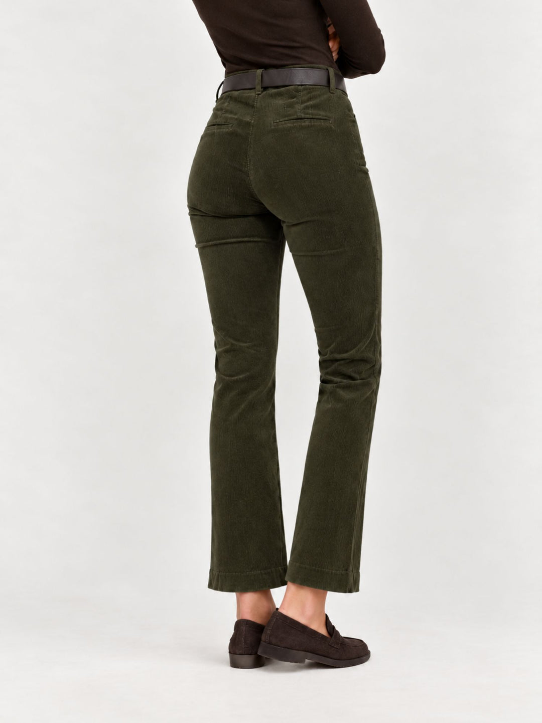 Pantalone a trombetta in velluto a coste verde fango scuro 824W21 A403 ANDREA MORANDO 