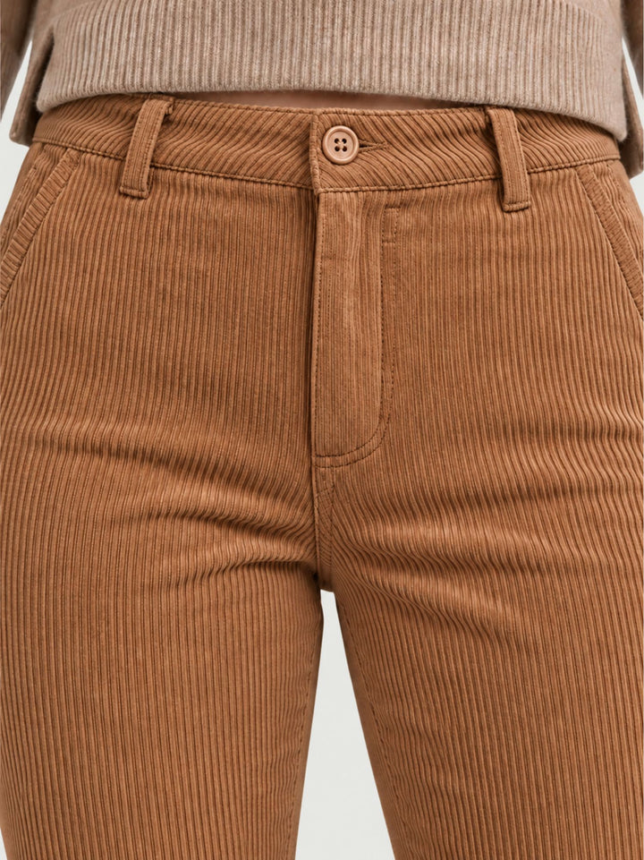 Pantalone a zampa in velluto a coste nocciola 8748-2VRS 6 ANDREA MORANDO 
