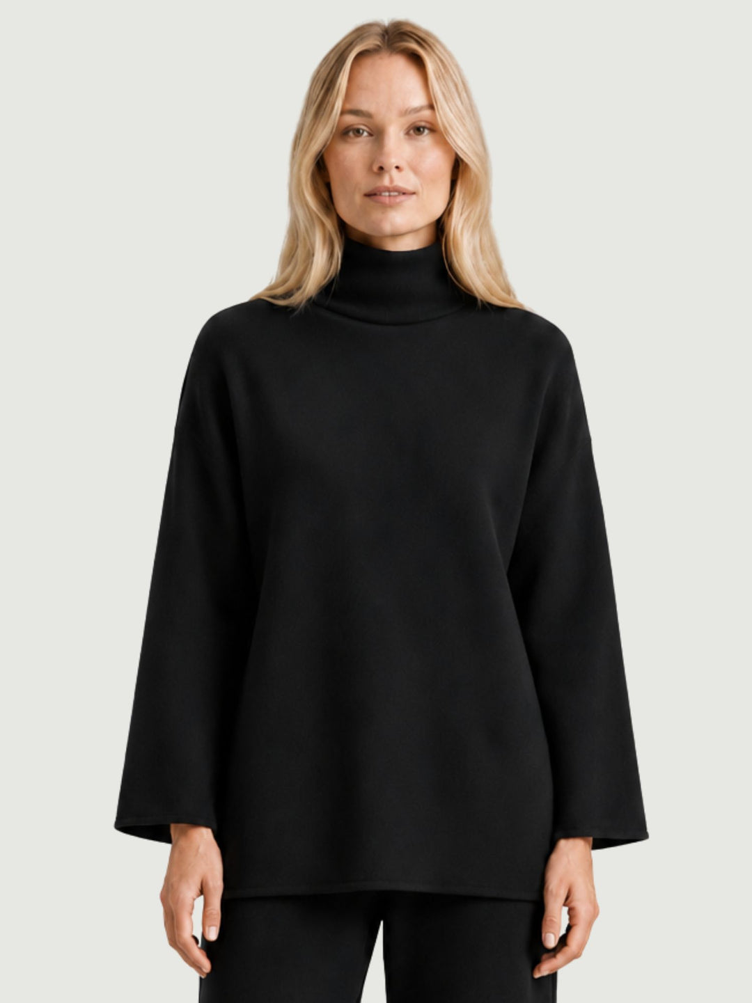 Maglione Kari over a collo alto in maglia licorice 0370174 0010 BIMOR 