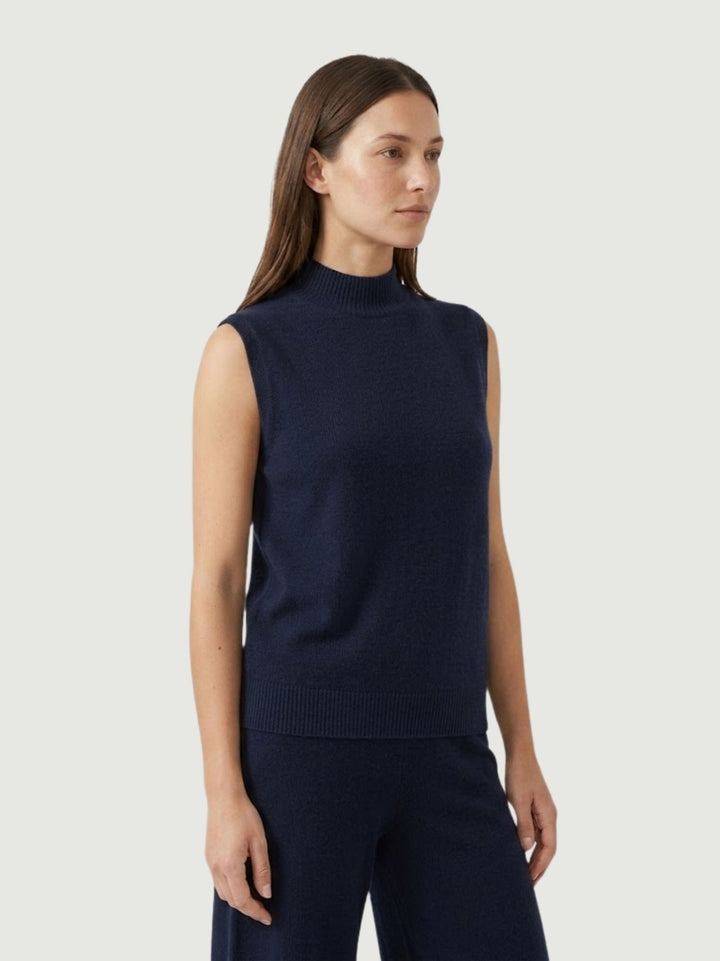 Gilet Eli con collo a lupetto in maglia mirtillo 0370236 0115 BIMOR 