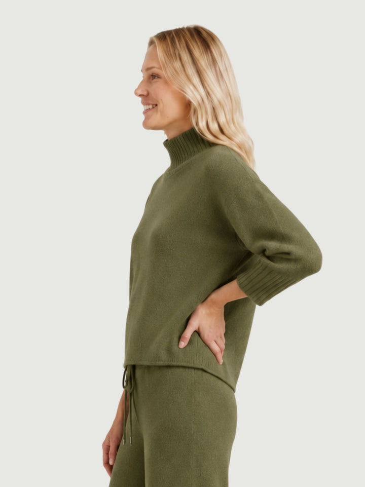Maglione a lupetto con maniche a tre quarti oliva 0570102 0192 BIMOR 