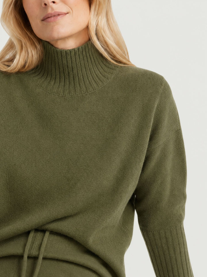 Maglione a lupetto con maniche a tre quarti oliva 0570102 0192 BIMOR 