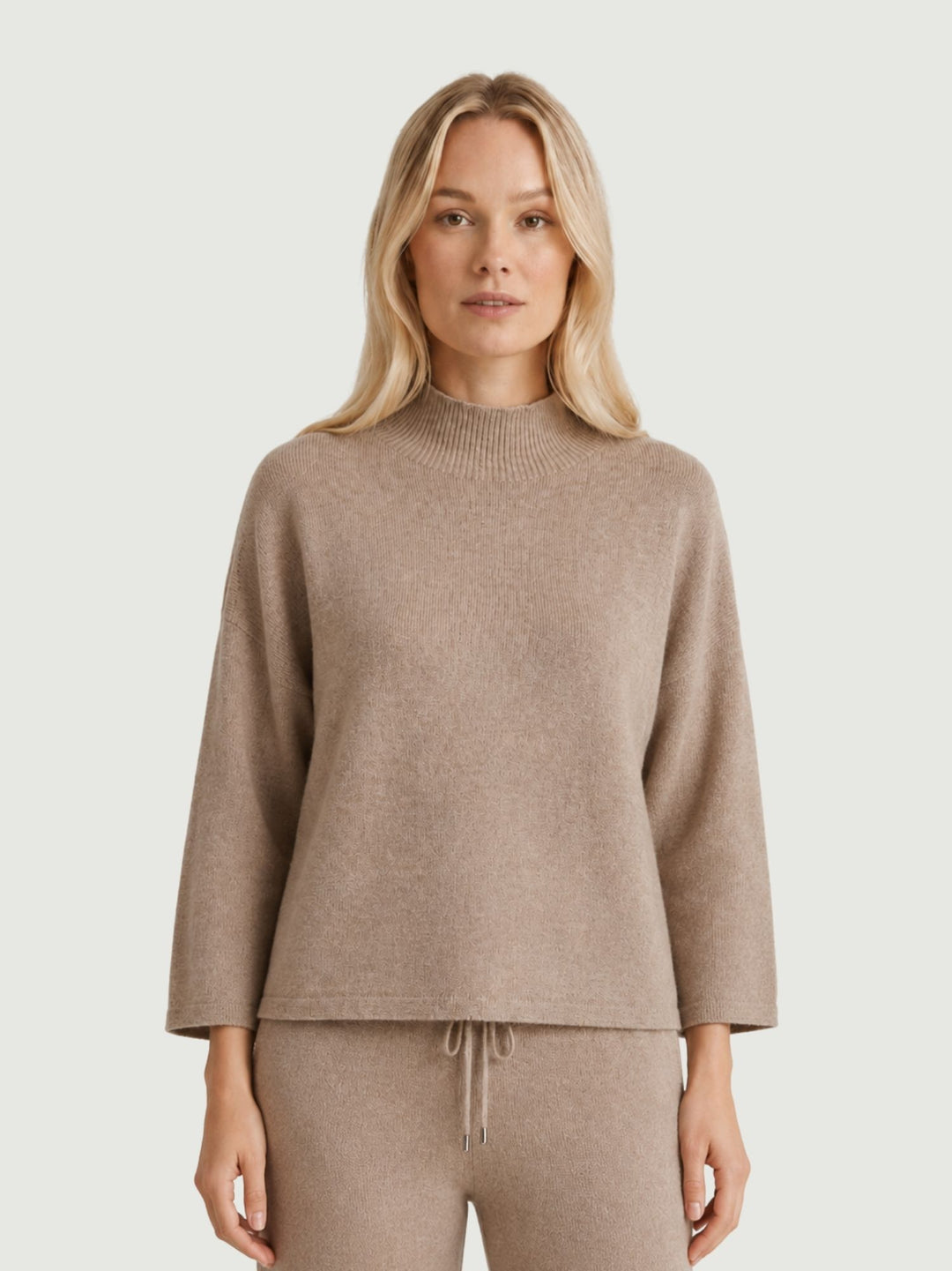 Maglione a lupetto nocciola 0570580 0083 BIMOR 