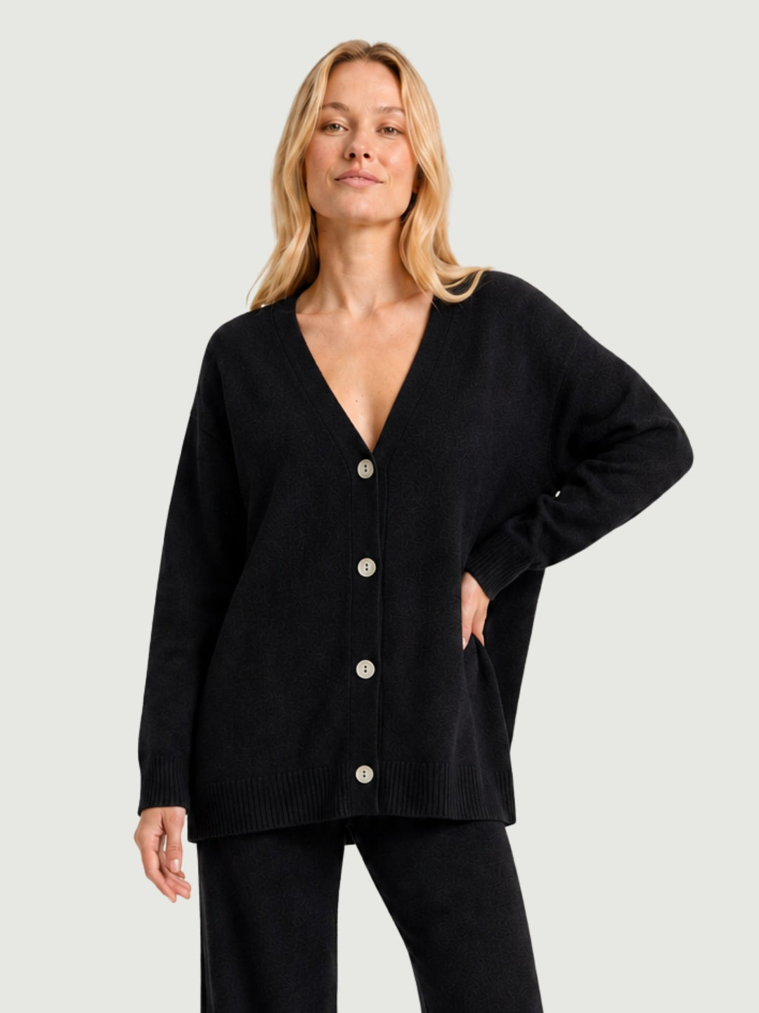 Cardigan over in maglia licorice 057088 0010 BIMOR 