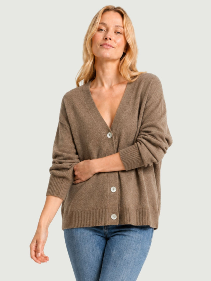 Cardigan over in maglia nocciola 057088 0083 BIMOR 