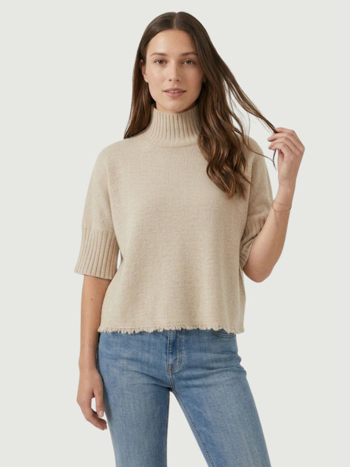 Maglia a lupetto con fondo sfrangiato caffellatte 0570995 0080 ANDREA MORANDO 