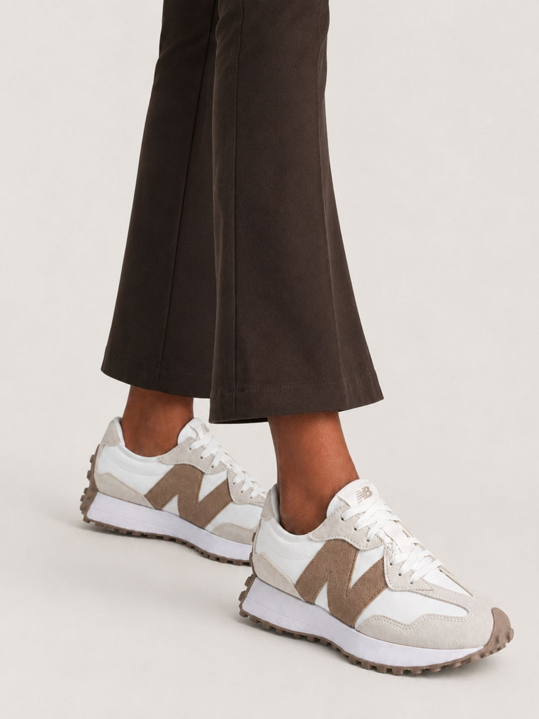 Sneaker 327 linen sea salt e mushroom W327SUC B NEW BALANCE 