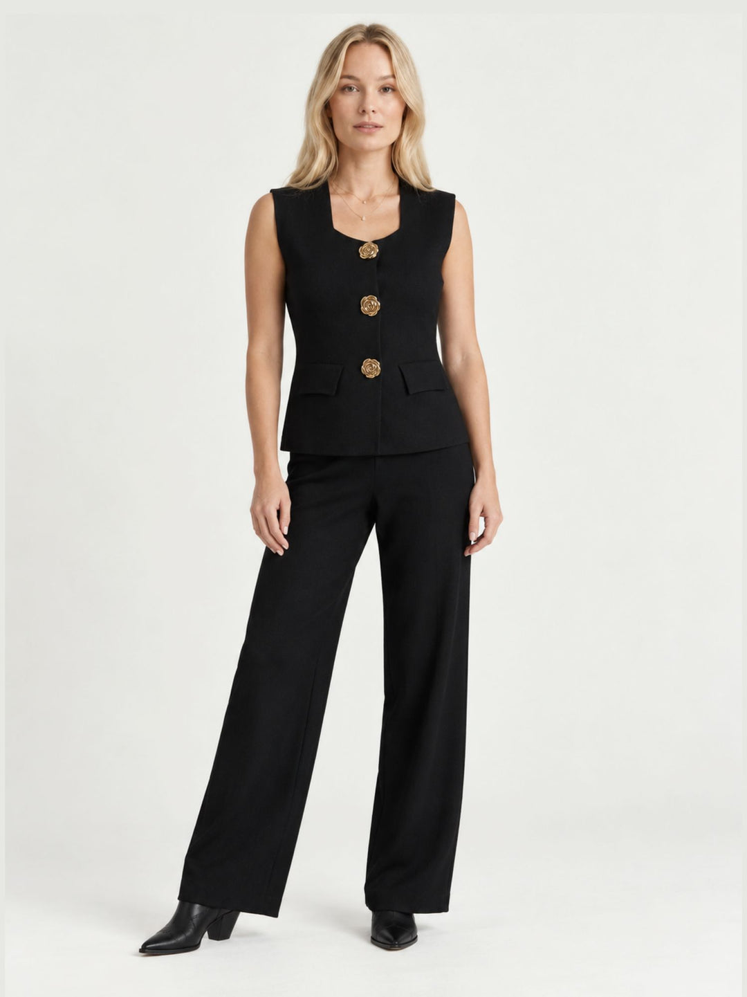 Completo in maglia tricot nero con bottoni dorati 9714 NERO ANDREA MORANDO 