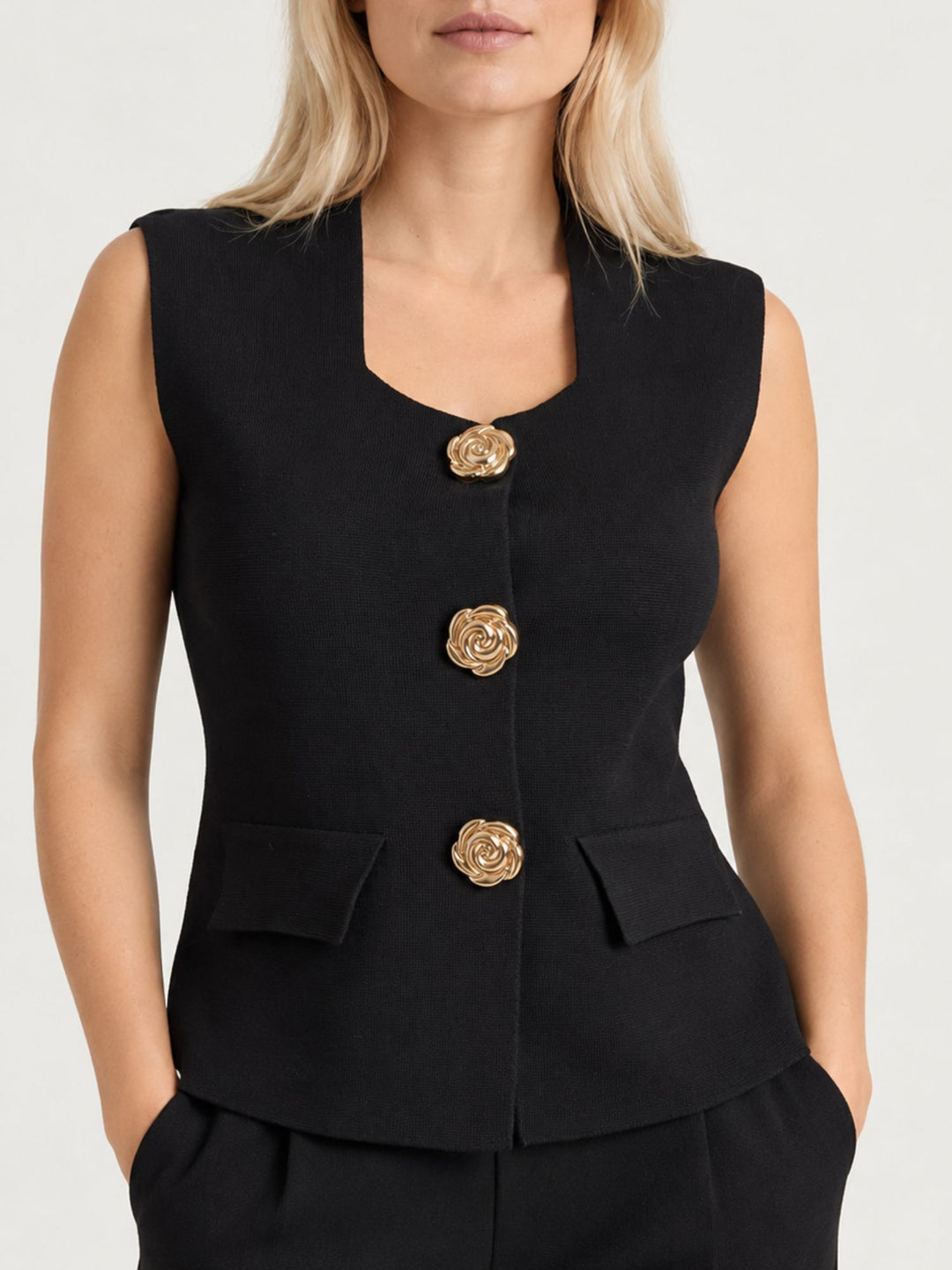 Completo in maglia tricot nero con bottoni dorati 9714 NERO ANDREA MORANDO 
