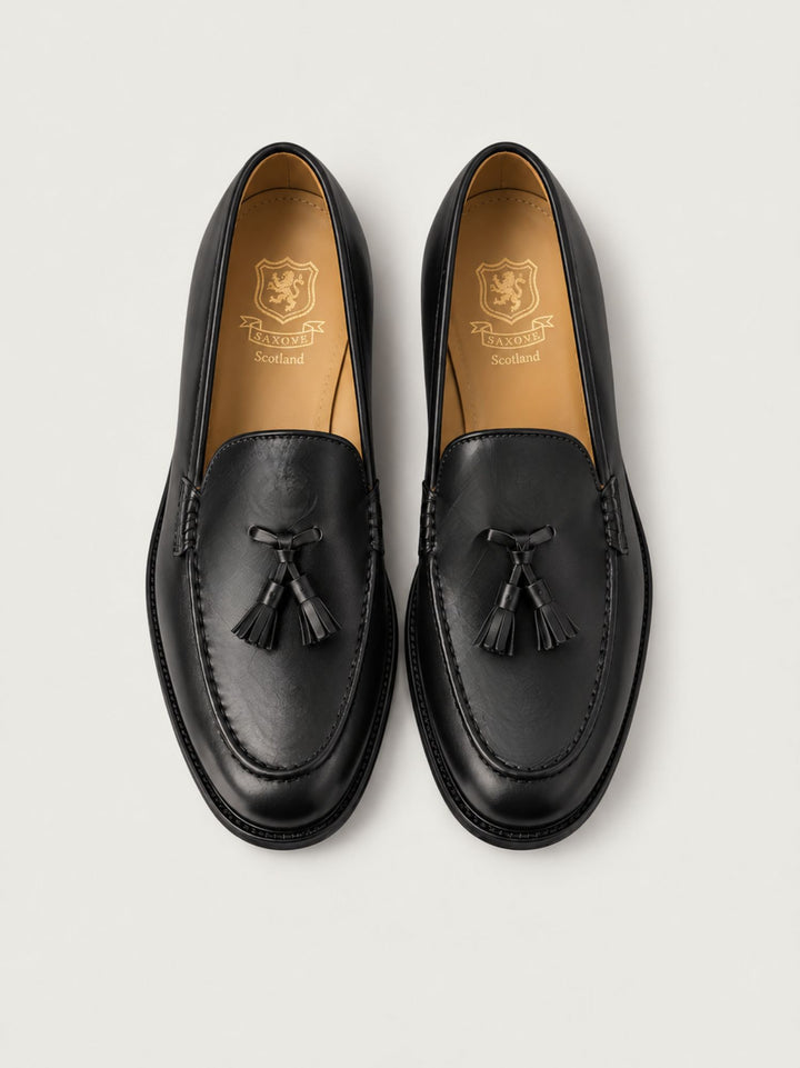 Mocassino in pelle nera con nappine 07 22 SAXONE 