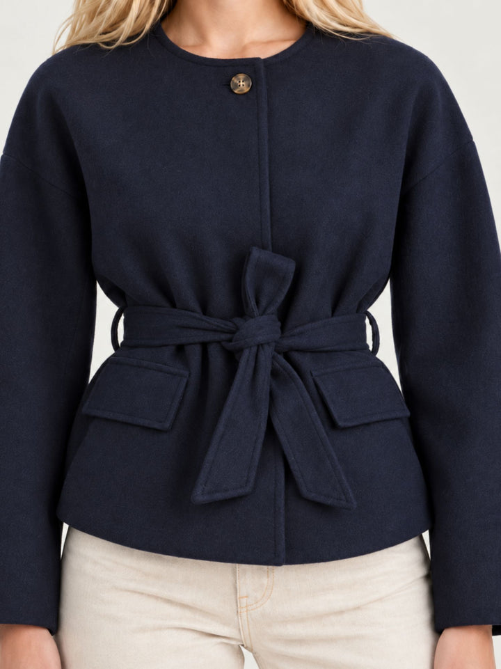 Giacca corta con cintura navy K4194 BLU SUNJOY 